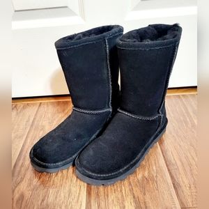 WOMEN'S BLACK ⚫️ BEARPAW BOOTS EXCELLENT CONDITION